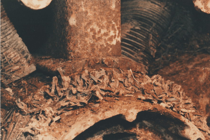 Armature-coils-crudely-removed-by-metal-looters