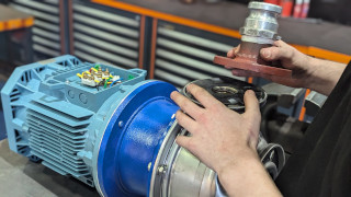 Fletcher-Moorland-Turbine-Maintenance-Oil-Screw-Pump